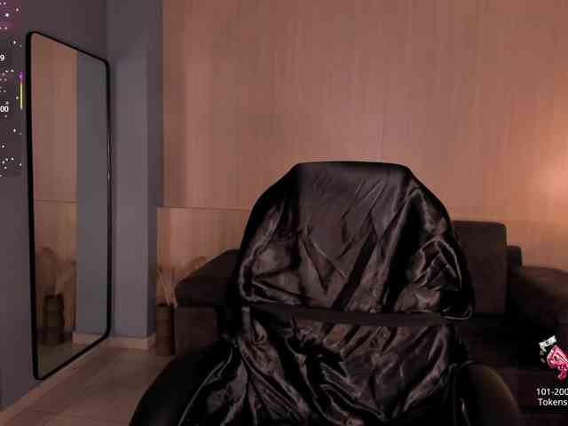 MollySunders webcam