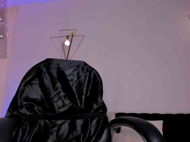 MollySunders webcam