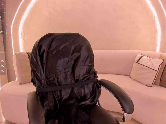 MollySunders webcam