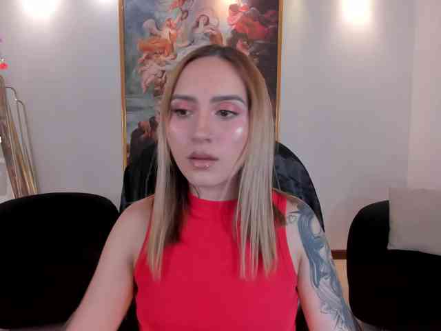 MollySunders webcam