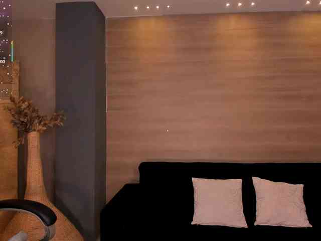 MollySunders webcam