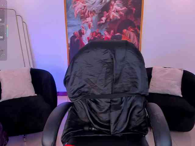 MollySunders webcam