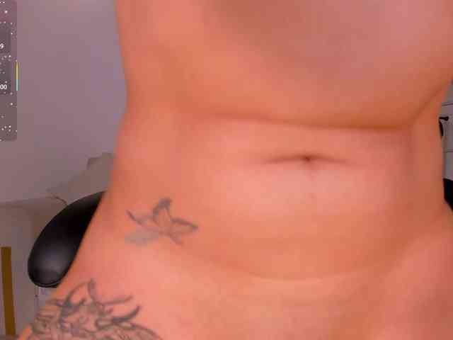 MollySunders webcam