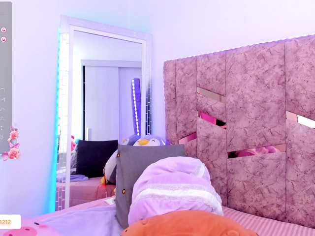 PaulinRoss live cam on BongaCams
