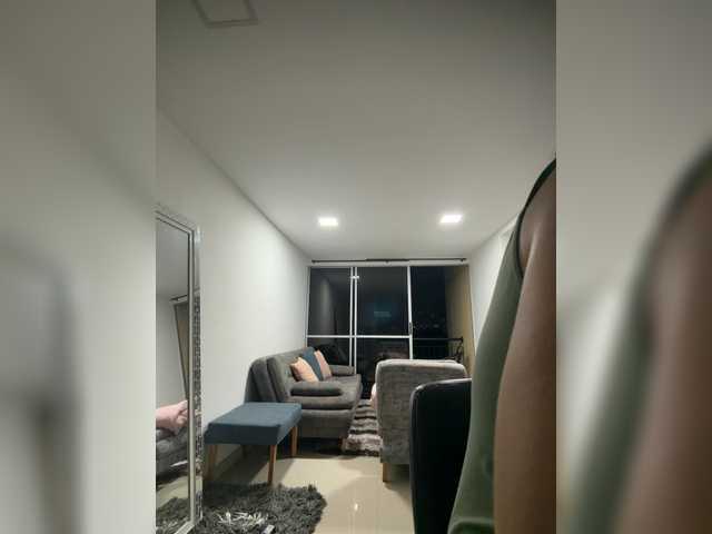PaulinRoss live cam on BongaCams