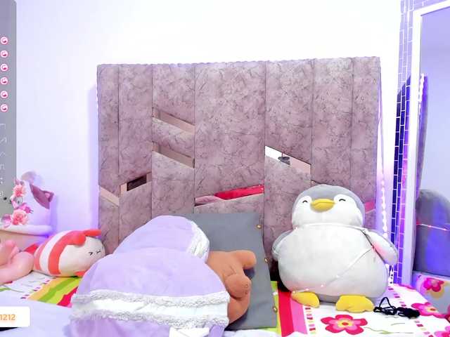 PaulinRoss's BongaCams show and profile