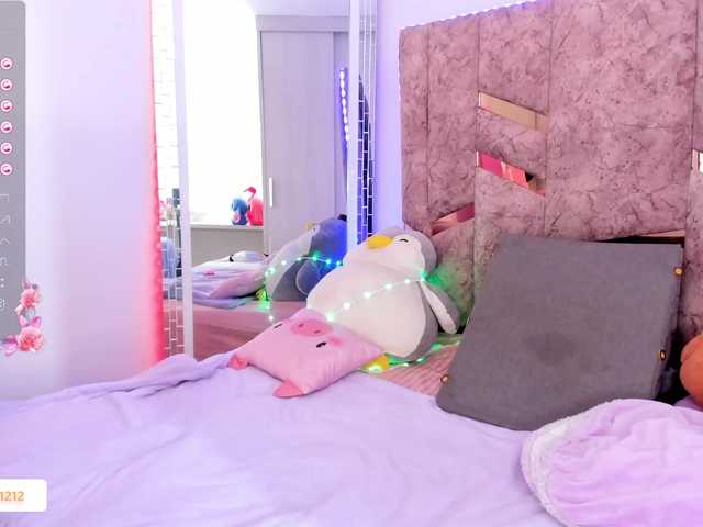 PaulinRoss live cam on BongaCams