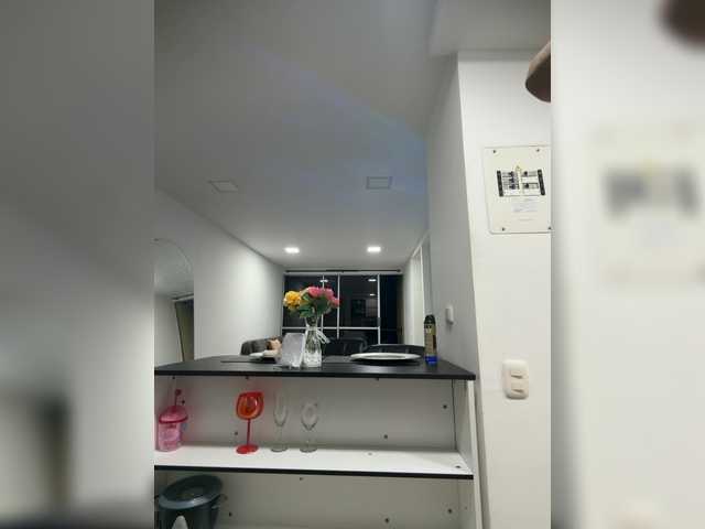 PaulinRoss live cam on BongaCams