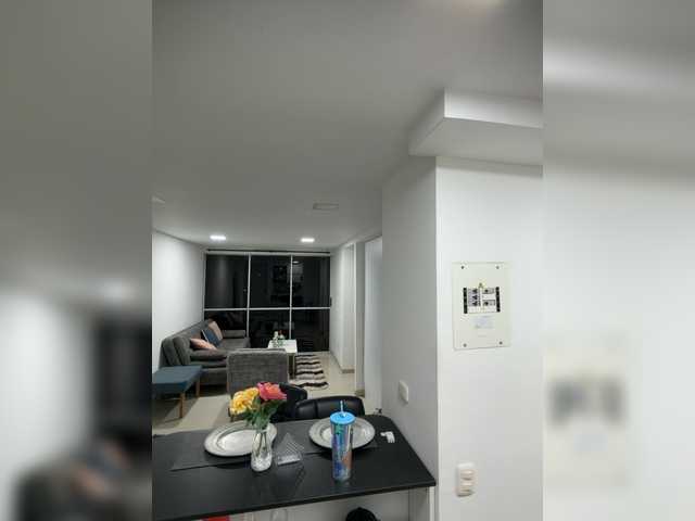 PaulinRoss live cam on BongaCams