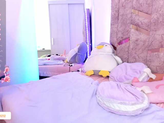 PaulinRoss live cam on BongaCams