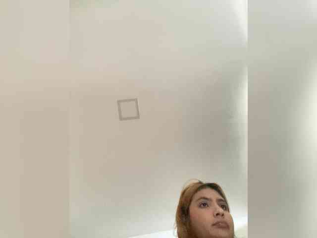 PaulinRoss webcam