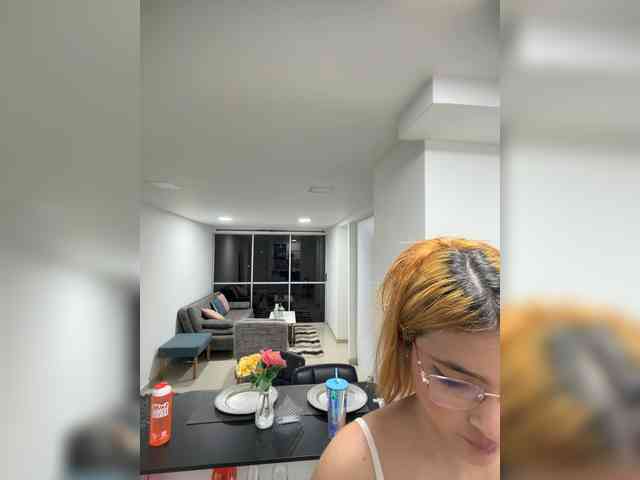 PaulinRoss webcam