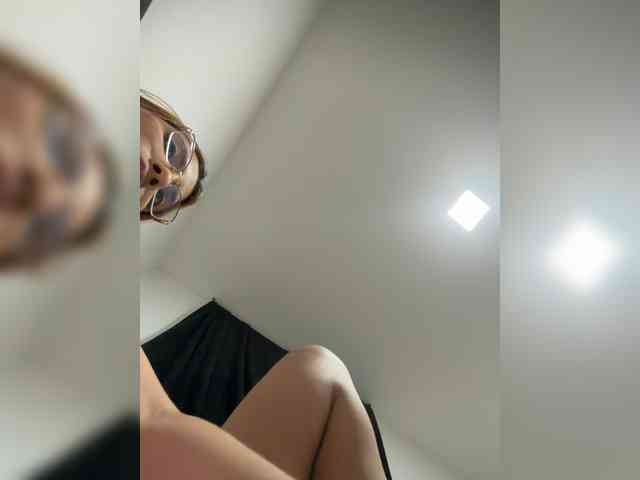 PaulinRoss webcam