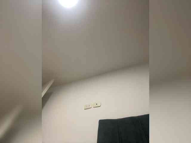 PaulinRoss webcam