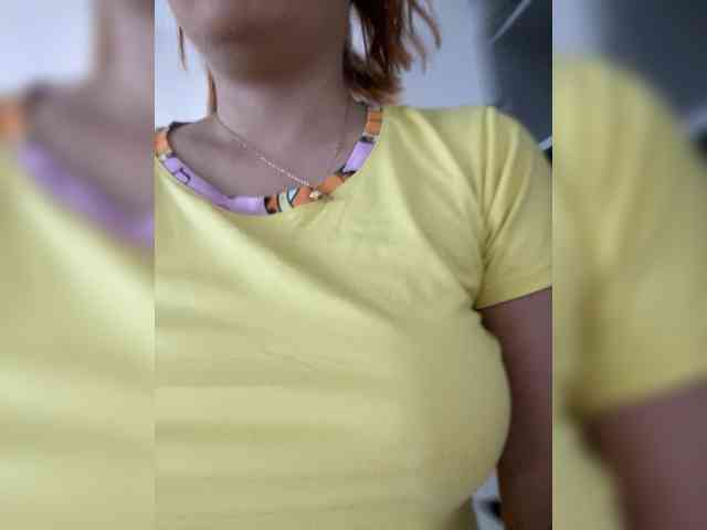 PaulinRoss webcam