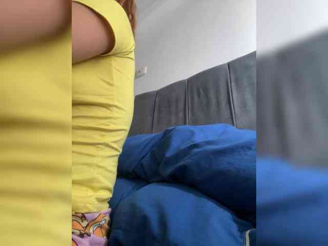 PaulinRoss webcam