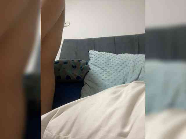 PaulinRoss webcam