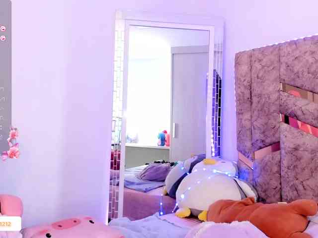 PaulinRoss webcam