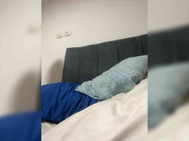 PaulinRoss webcam