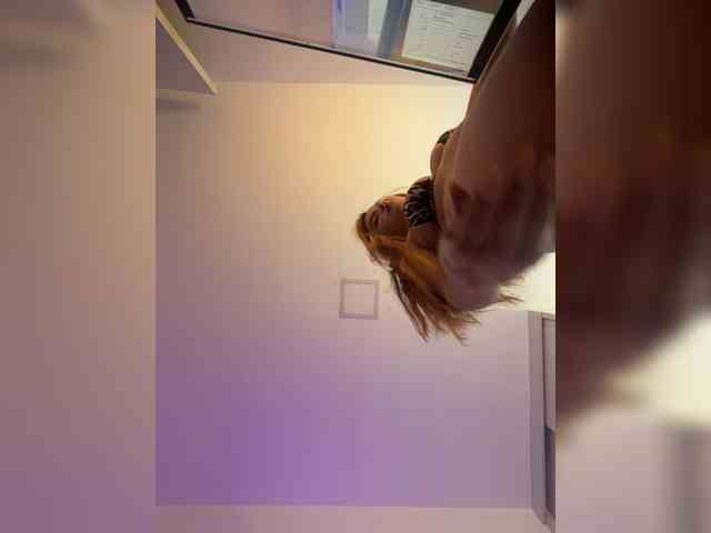 PaulinRoss webcam