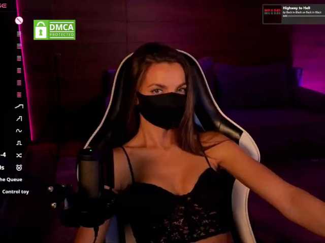 AliceFoXy