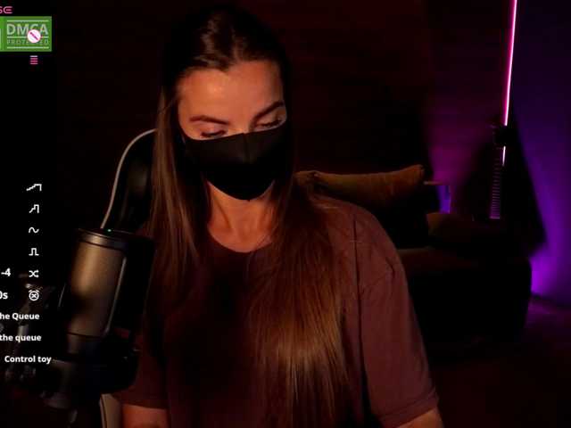 FemAlice live cam on BongaCams