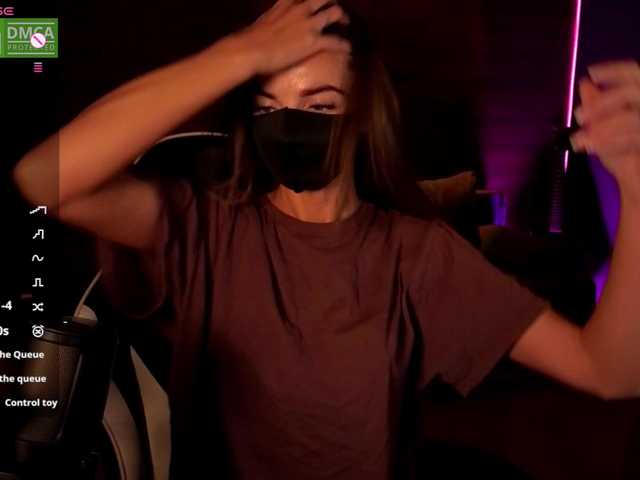 FemAlice live cam