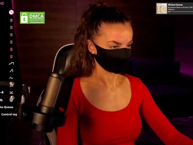 FemAlice live cam on BongaCams