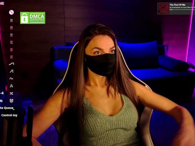 FemAlice live cam on BongaCams