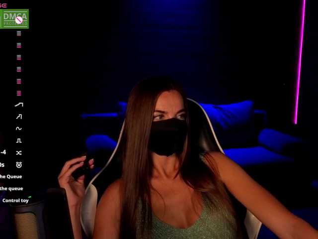 FemAlice live cam on BongaCams