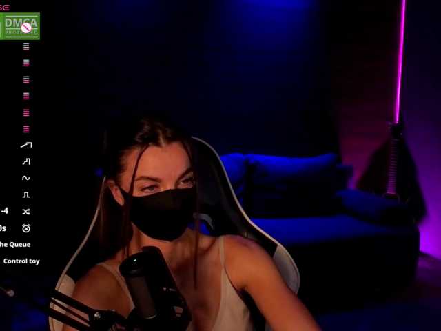 FemAlice live cam on BongaCams