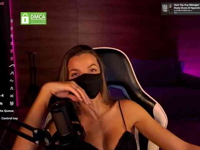 AliceFoXy