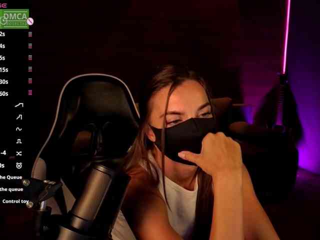 AliceFoXy webcam