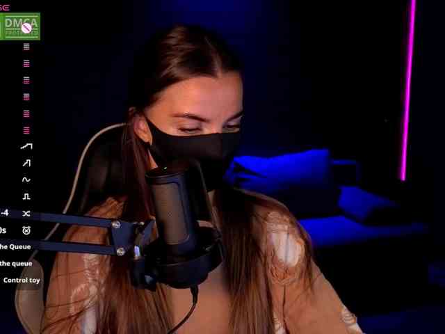 AliceFoXy