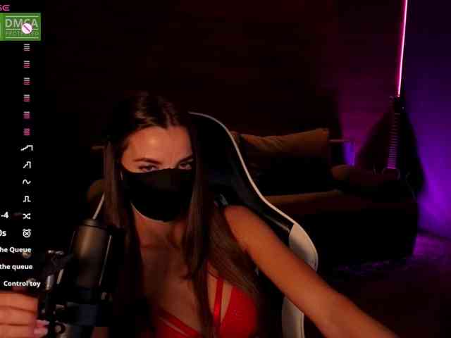 AliceFoXy webcam