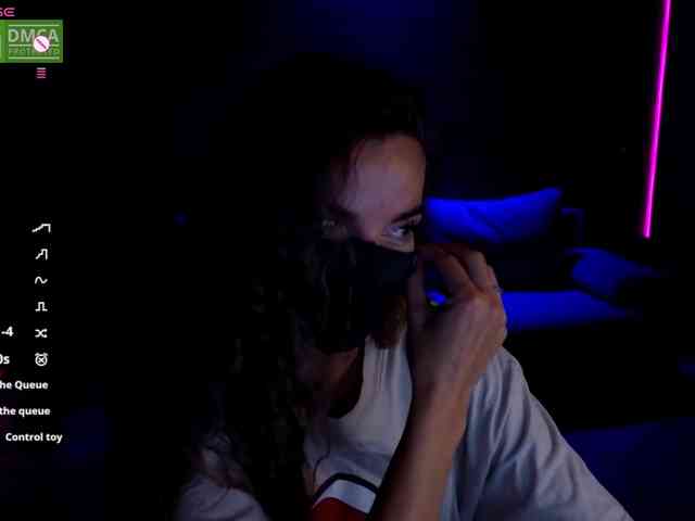 AliceFoXy webcam