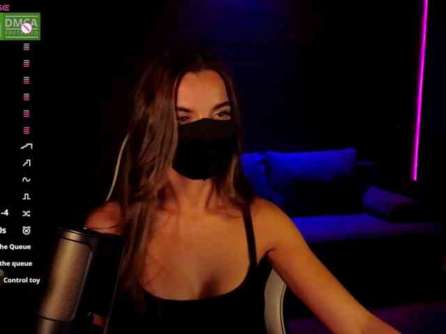 AliceFoXy webcam