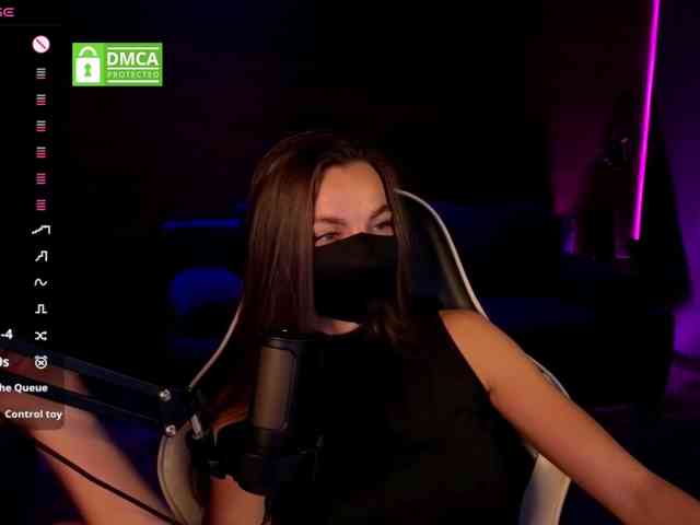 AliceFoXy webcam