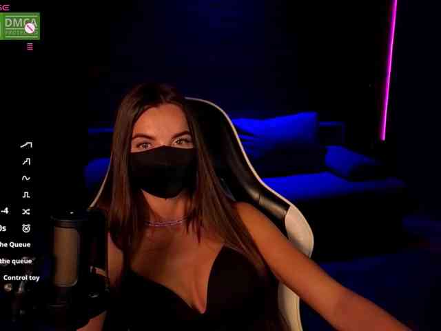 AliceFoXy webcam