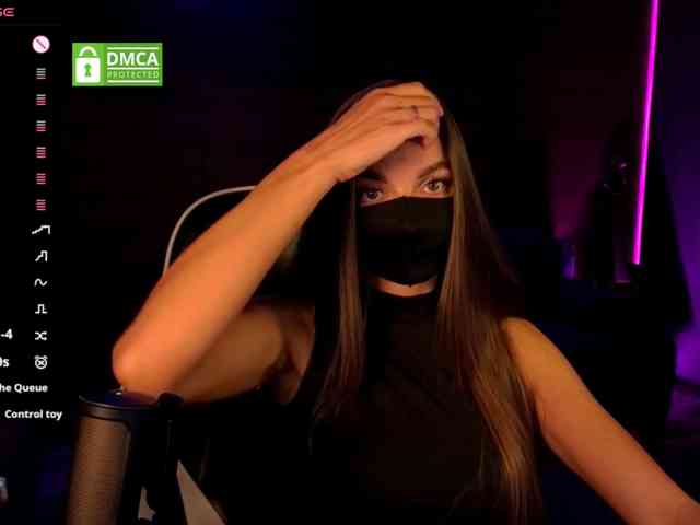 AliceFoXy webcam