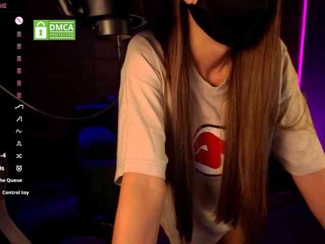 AliceFoXy webcam