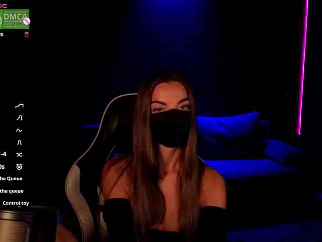 AliceFoXy webcam