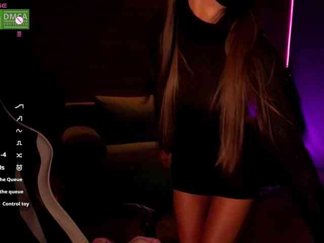 AliceFoXy webcam