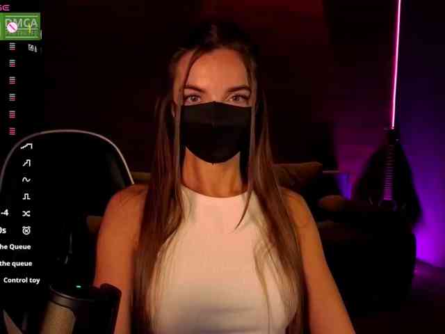 AliceFoXy webcam