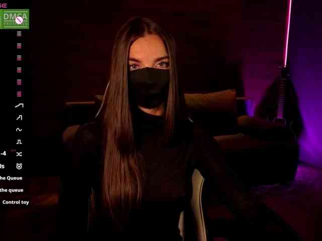 AliceFoXy webcam