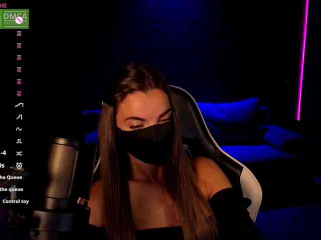 AliceFoXy webcam