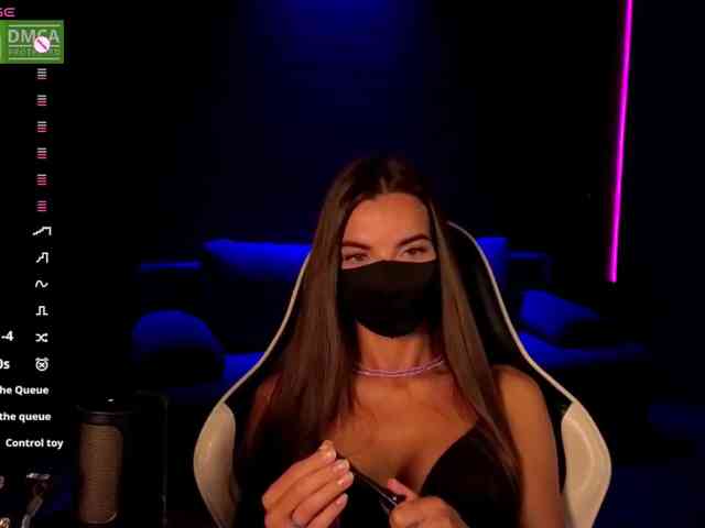 AliceFoXy webcam