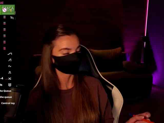 AliceFoXy webcam
