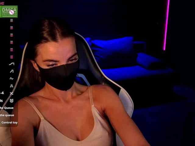 AliceFoXy webcam