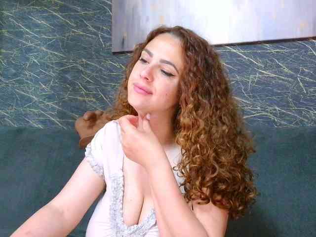 curlygirl35